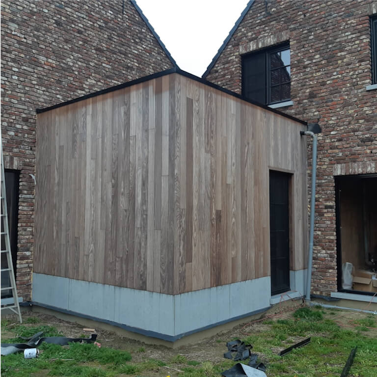Gevelbekleding nieuwe bijbouw