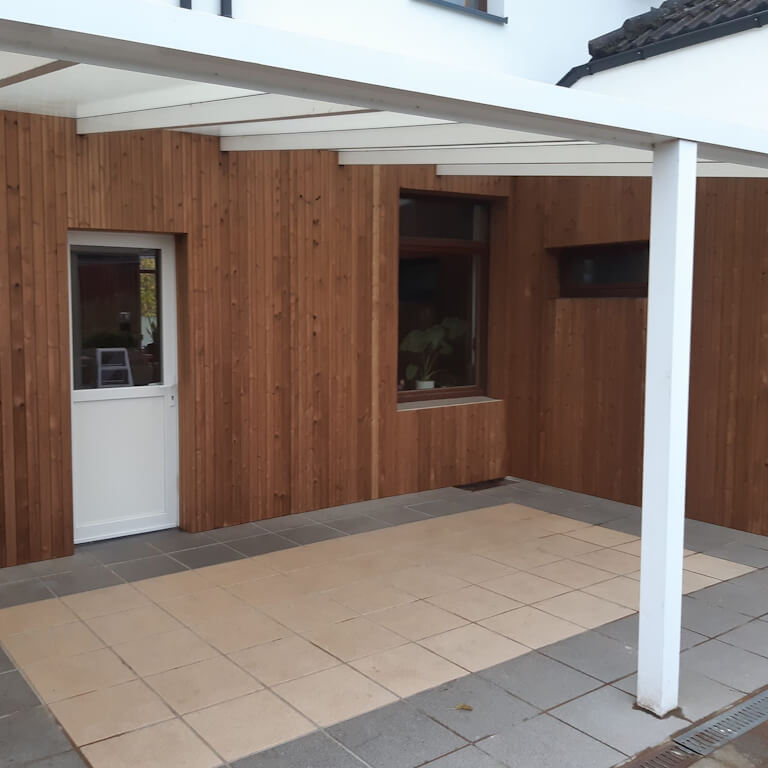 Gevelbekleding overdekt terras